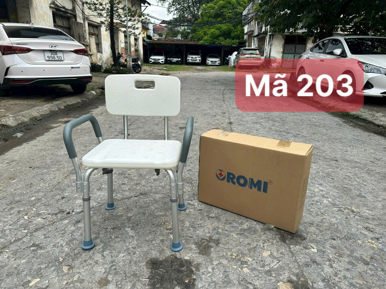 Ghế Tắm – Người Bạn Ân Cần Trong Chăm Sóc Người Lớn Tuổi Ghế Tắm – Người Bạn Ân Cần Trong Chăm Sóc Người Lớn Tuổi